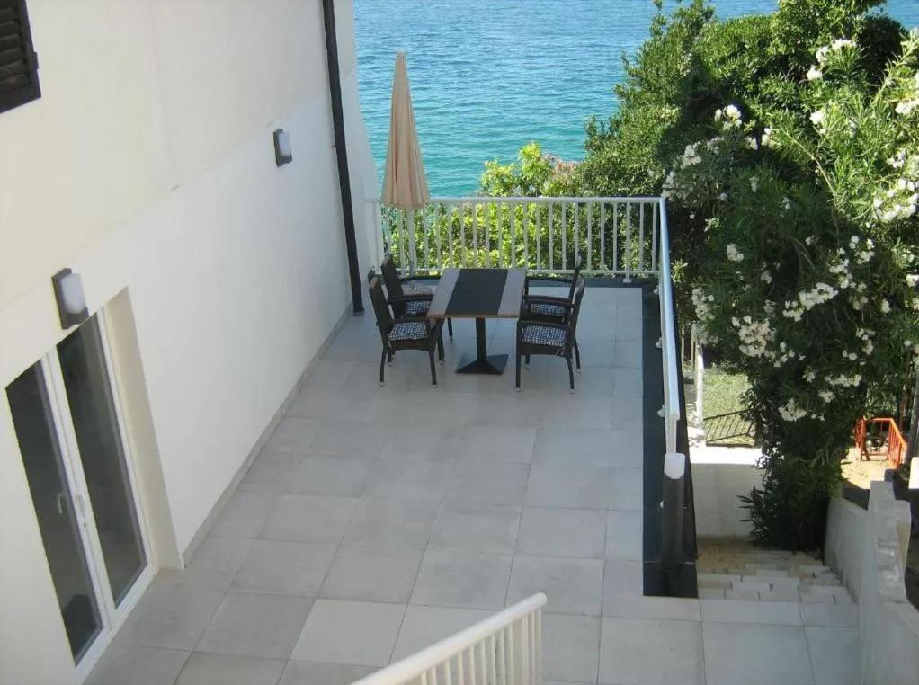 Apartments Kalaba - Dalma I Podaca Exterior photo